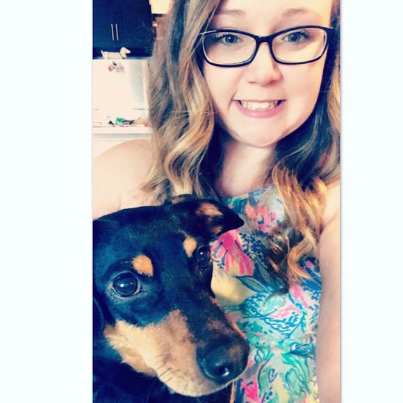 Meet your Posher, Kaitlin - Picture 1 of 1